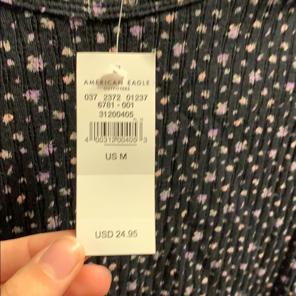 American eagle floral top - Picture 2 of 2
